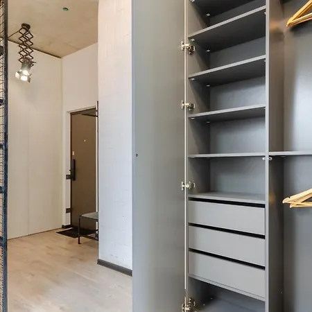 Petrovdom 05-104b In Rc Yaroslaviv Grad, Bulvarno-kudriavska 17b Daire *